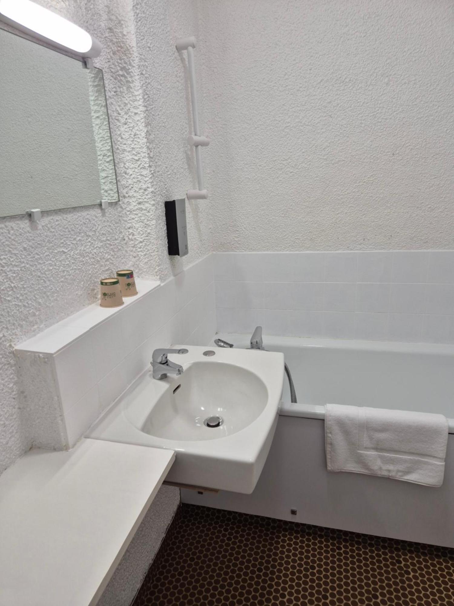 Hotel Le שאלאן מראה חיצוני תמונה