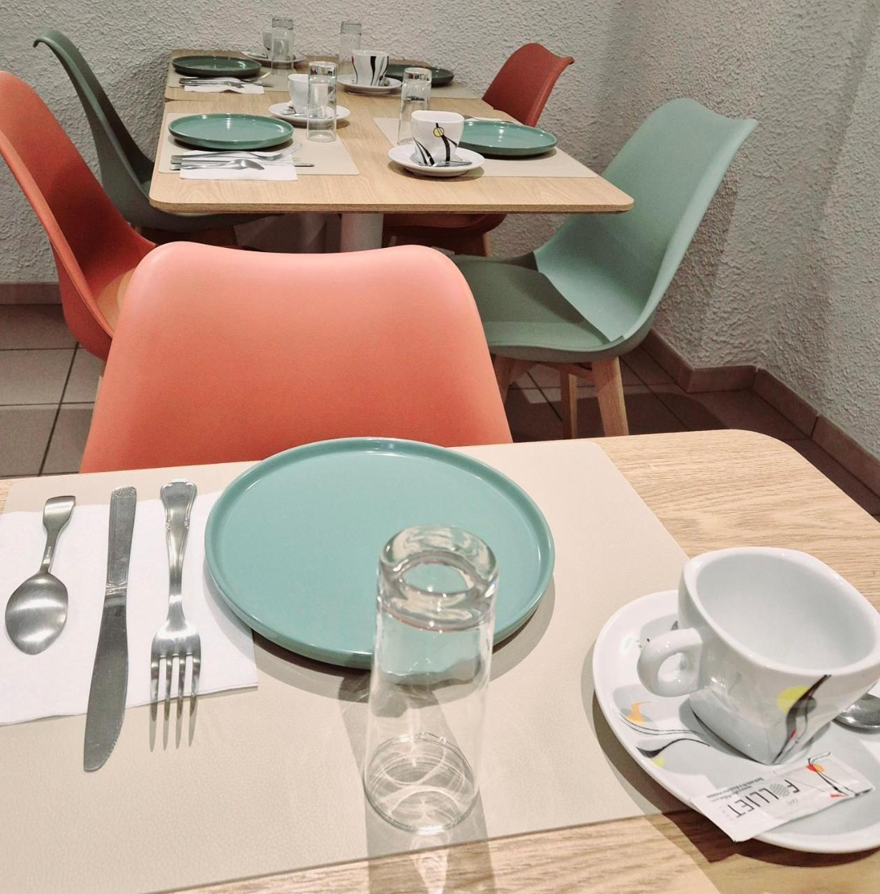 Hotel Le שאלאן מראה חיצוני תמונה
